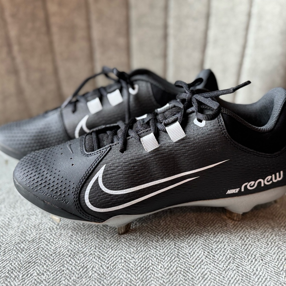 Nike Hyperdiamond 4 Pro Softball Cleats - Black